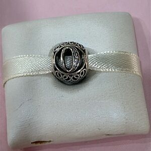 RETIRED Vintage Letter O